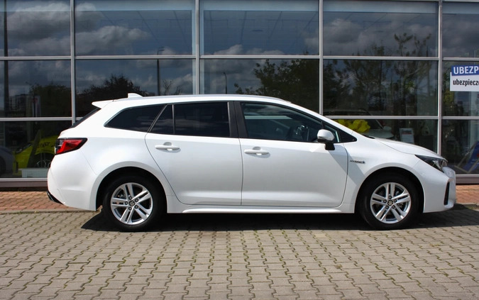 Suzuki Swace cena 131900 przebieg: 1, rok produkcji 2024 z Skórcz małe 254